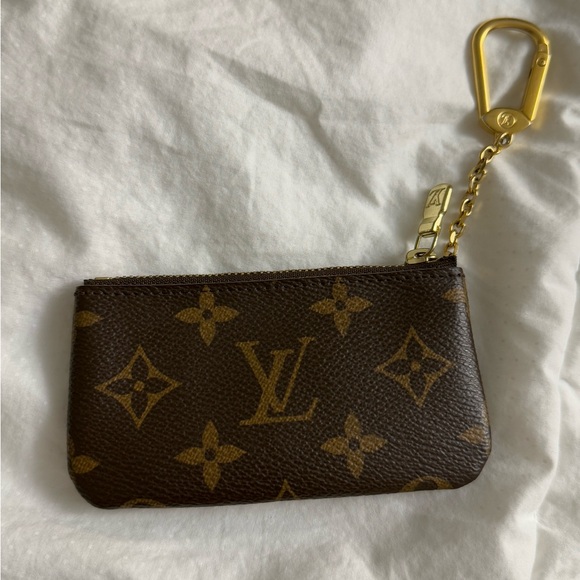 Louis Vuitton Brown Monogram Key Pouch - Picture 2 of 10